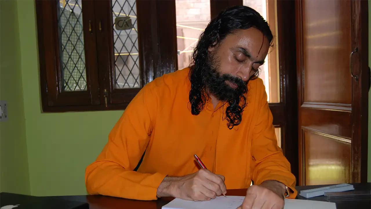 Swami Mukundananda the prachar begins