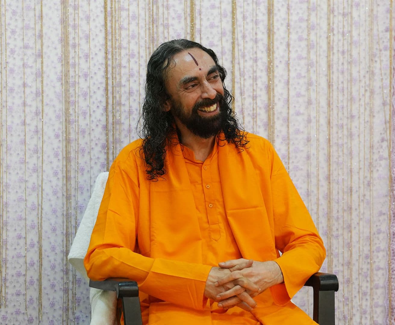 To be good thinkers, we need to master our emotions as well- the head and the heart need to work together in alignment.