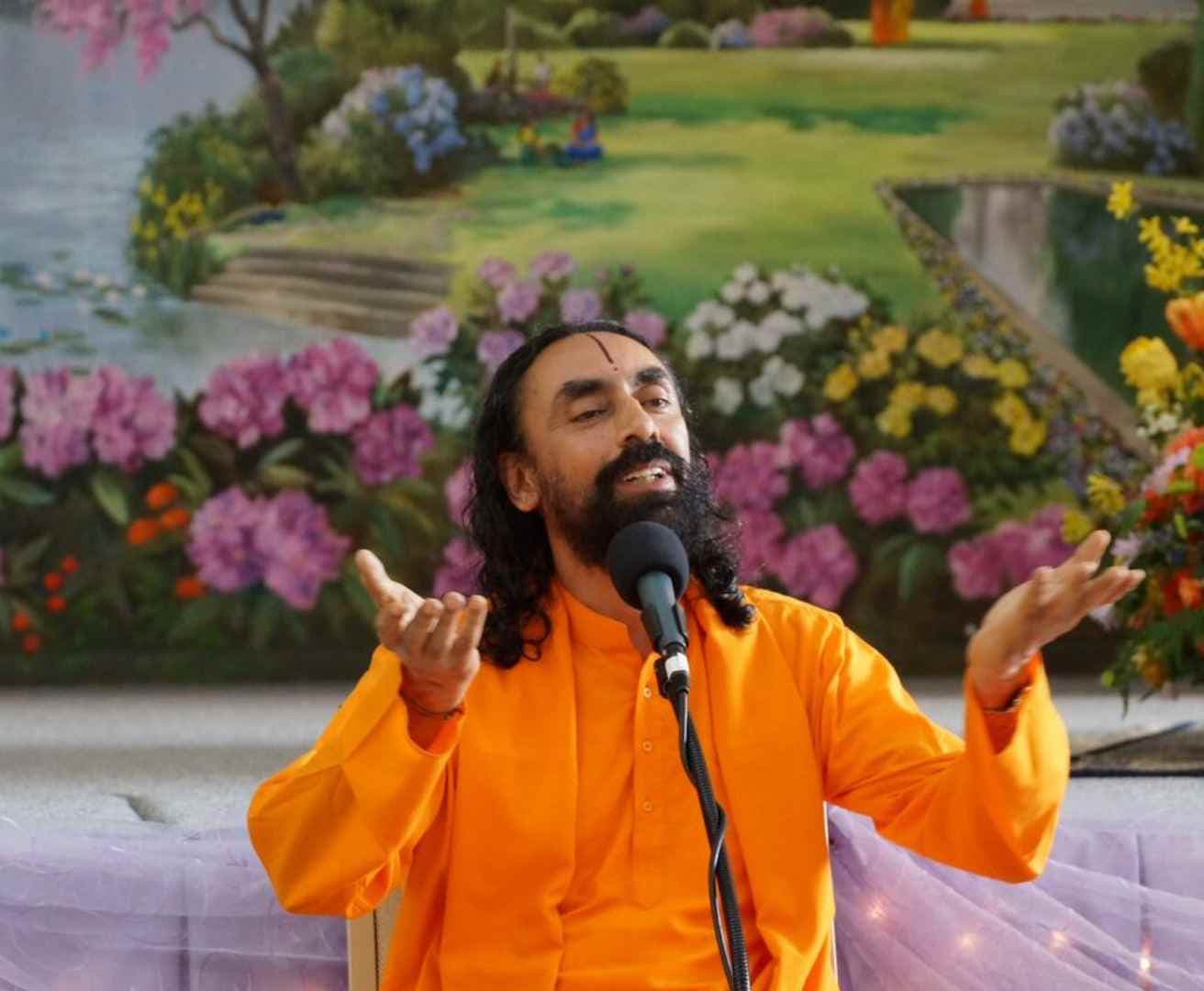 On the spiritual journey, we must train our intellect to see ourselves as the divine soul seated within the body.