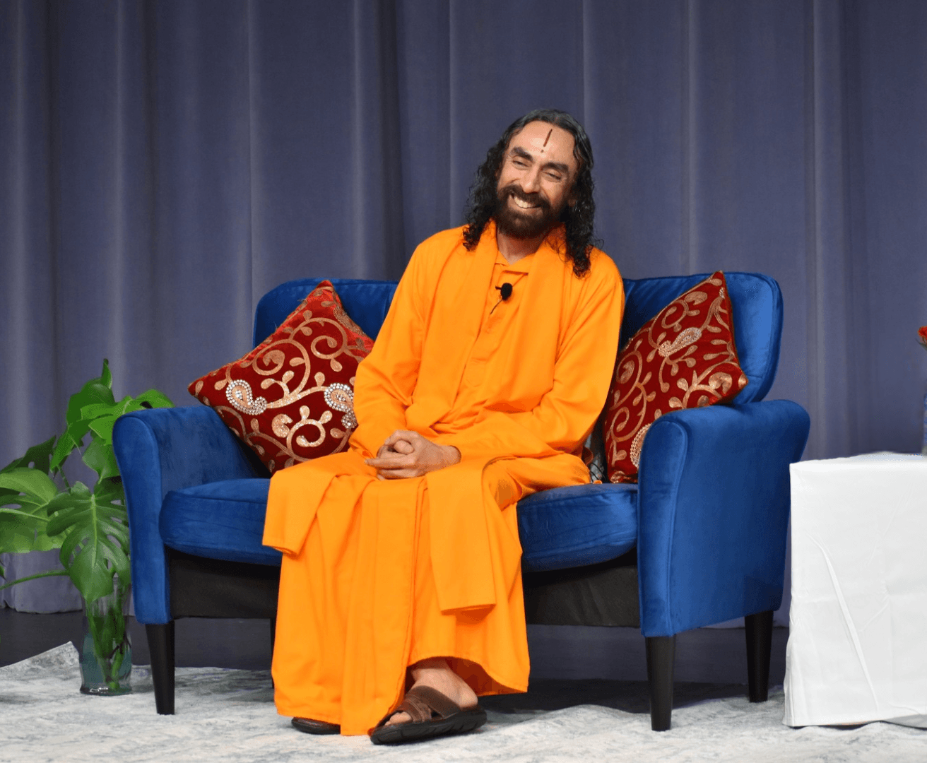 The Vedic scriptures refer to anger, envy, greed, desire, as mānas rog (mental illnesses). The problem is that we often do not even realise that we have a mental affliction. We know we get angry, but we do not know that anger is a diseased condition.