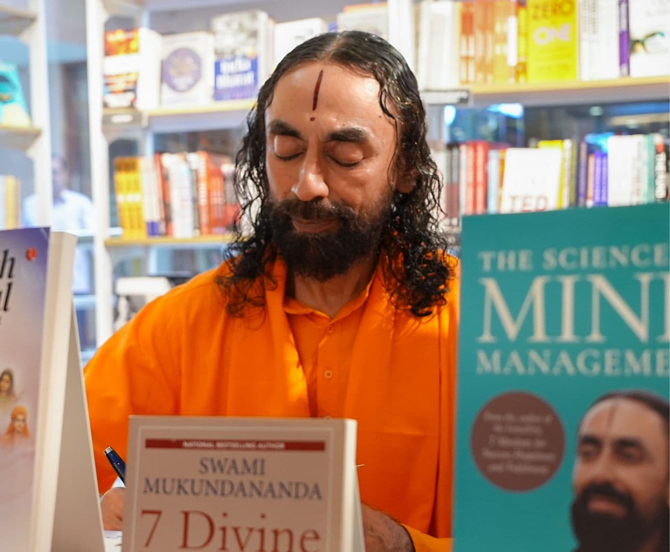 Knowledge is valuable only when remembered and applied; through "manan", constant reflection keeps wisdom alive within us.